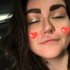 Meet your Posher, Amelia